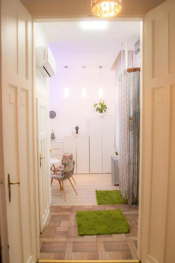 Apartment Basilica 9 - Heart Of The City Budapest